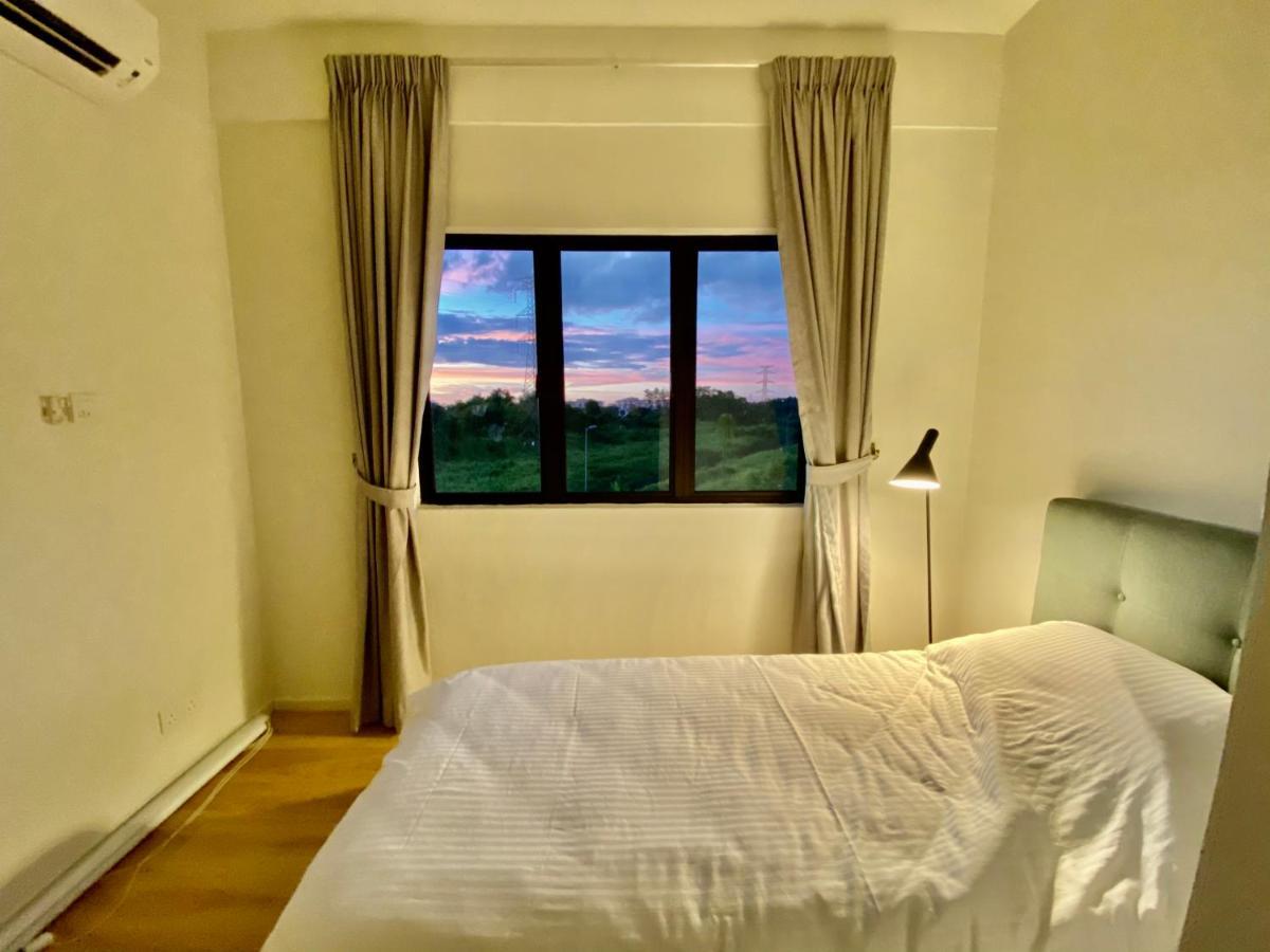 Faizal Madhi Homestay Kuching Eksteriør bilde